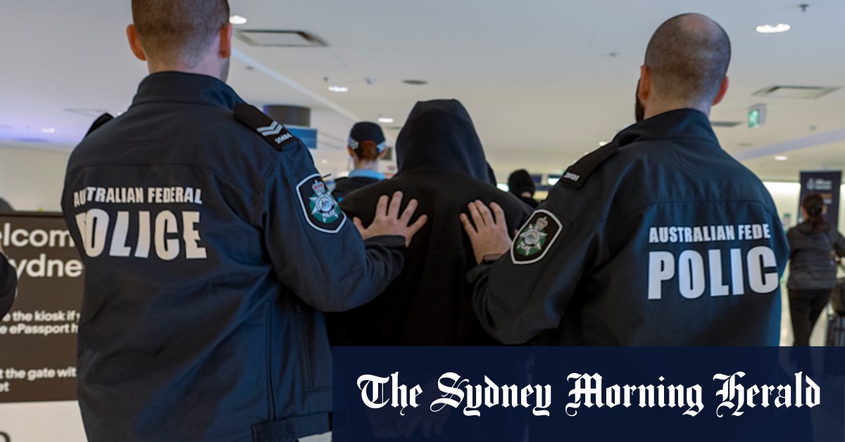 Prison guard allegedly smuggled phone for drug lord’s fake Sydney terror plot