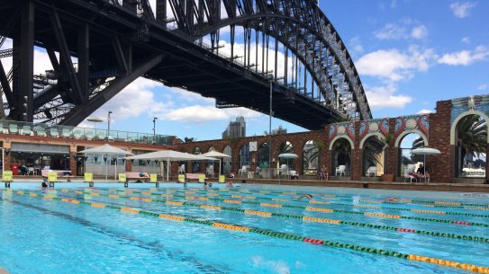 The Art Deco brick wall at the pool. 