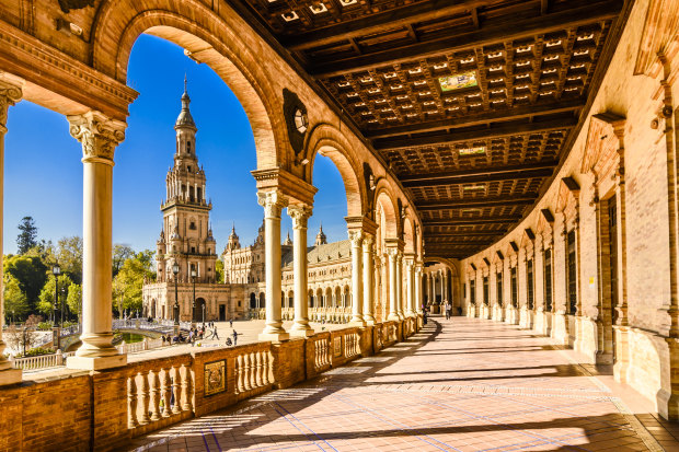 Grand columns and arches of Plaza de Espana.