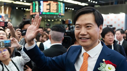 'Red flag': scepticism as Chinese CEOs get billion-dollar bonuses