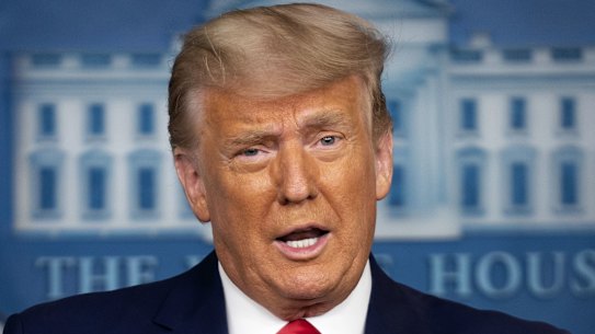 Julian Assange's partner has called on US President Donald Trump to pardon the WikiLeaks founder.