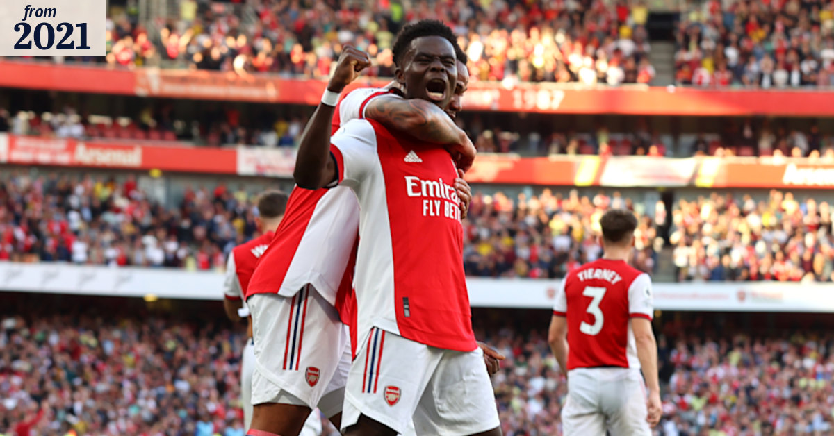 Premier League: Arsenal run riot over Tottenham in north London derby