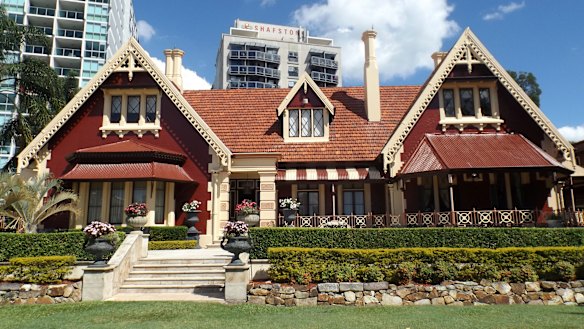 Shafston House was designed by renowned Brisbane architect Robin Dods.