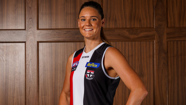 St Kilda co-captain Rhiannon Watt is chuffed to be playing for the team she has always loved. 