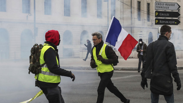 There were fewer protesters on the streets of Paris for the 11th 'yellow vest' outing.