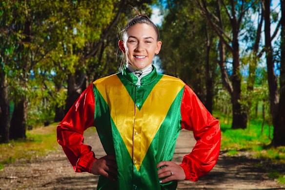 A jóquei Celine Gaudray disputará sua primeira Melbourne Cup na terça-feira.