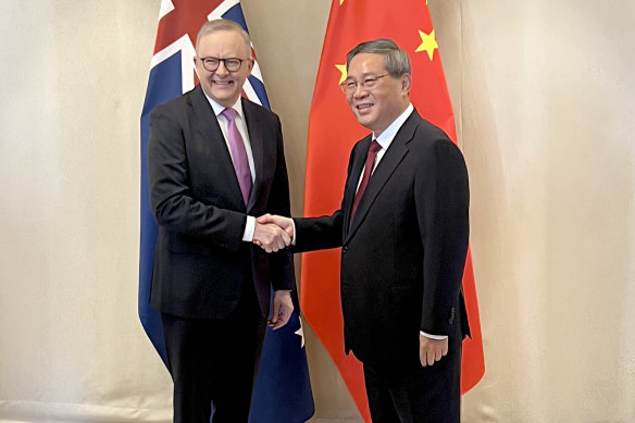 PM Anthony Albanese and Chinese Premier Li Qiang on the sidelines of the ASEAN summit.