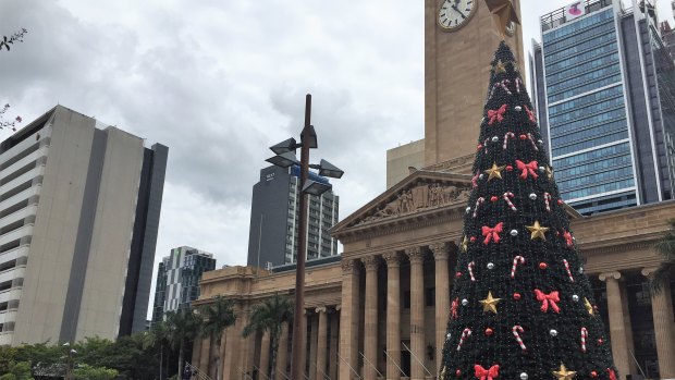 King george top square christmas tree
