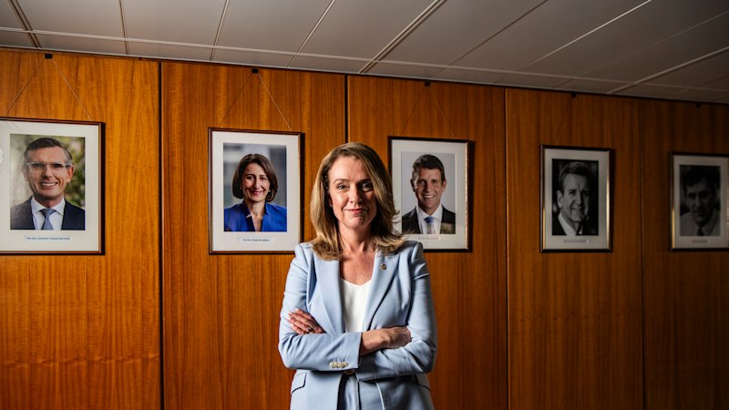 Liberals look to women for an answer to their woes