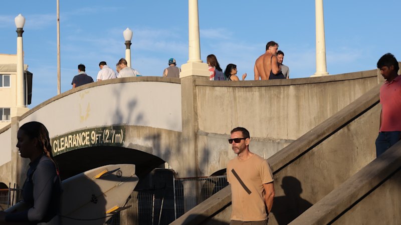 To stay or go? Council debates future of Bondi pedestrian bridge