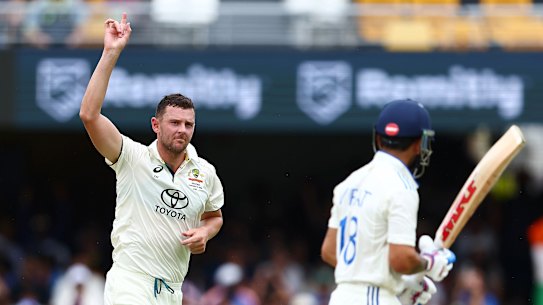 Josh Hazlewood dismissed Virat Kohli on day three.
