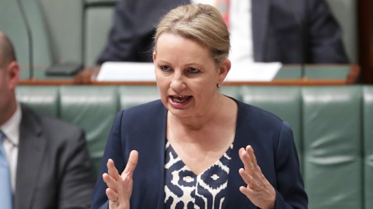 Environment Minister Sussan Ley is seeking to change environment laws to implement a "one touch" major project assessment system. 