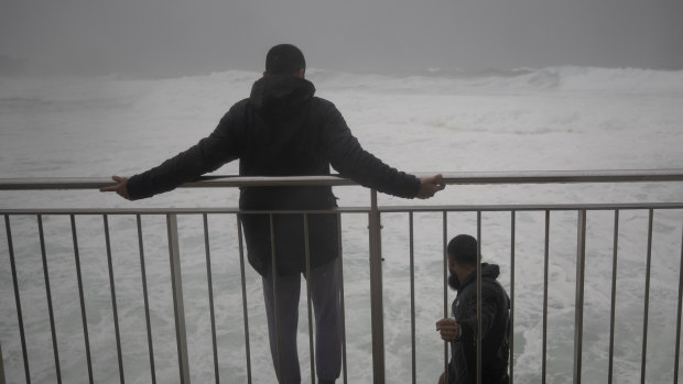 Swells forming from Fraser Island to northern New South Wales are expected to be large and powerful.