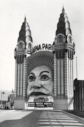 "The entrance is through the mouth of a monster face..." Luna Park, 1935. 