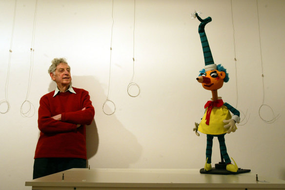 Norman Hetherington with Mr Squiggle in 2005.