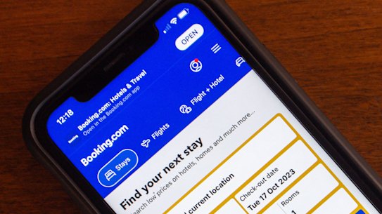 A legitimate Booking.com webpage; the one that fooled the author looked almost identical.