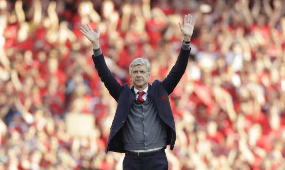 Arsene Wenger says farewell to Arsenal fans one last time.