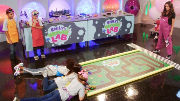 With women vastly underrepresented in science and technology in Australia, experts hope shows like Emily's Wonder Lab create excitement around the fields. 
