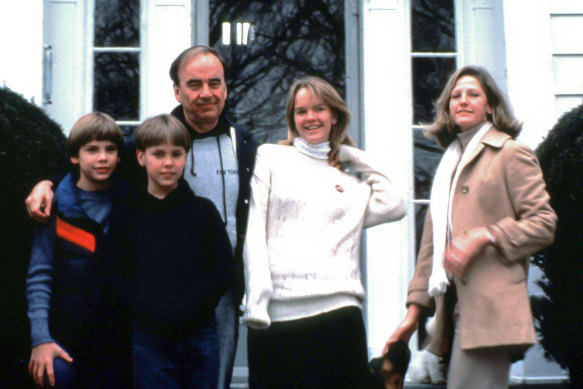 Rupert Murdoch and then wife Anna Murdoch with their children Lachlan, James and Elisabeth in New York City in 1989.