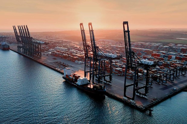 Flinders Port Holdings sale: JPMorgan to seek buyers for Foresight ...