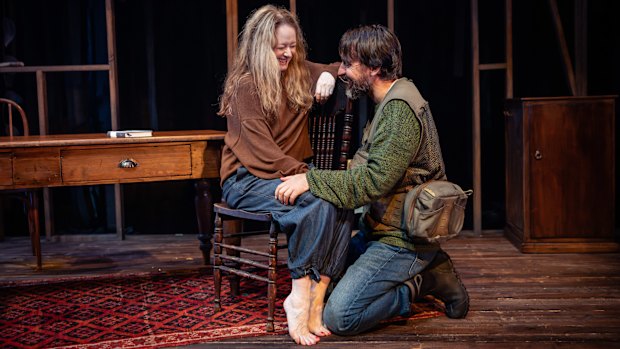 Miranda Otto and Ewen Leslie.