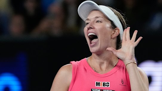 Danielle Collins taunts the Australian crowd following her win over Destanee Aiava.