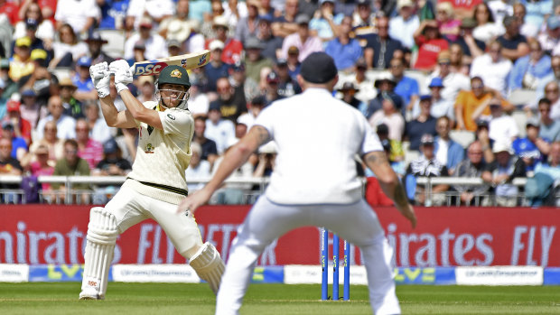 David Warner saw off Stuart Broad, but lost his wicket straight after drinks in the first session.