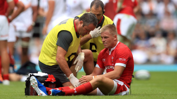 Gareth Anscombe's injury is a major blow to the Welsh.