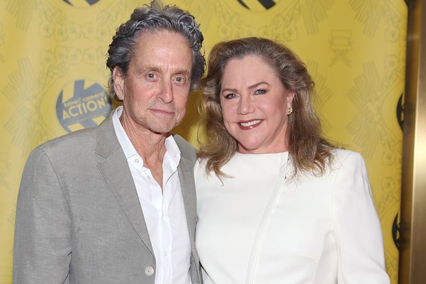 Michael Douglas and Kathleen Turner