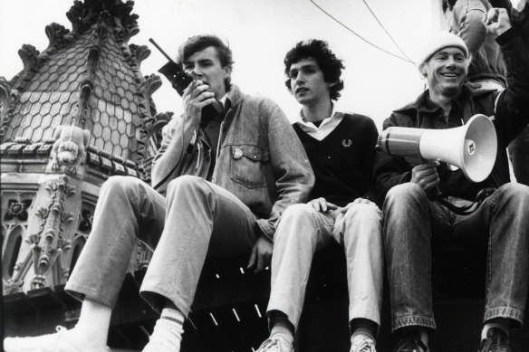 Anthony Albanese, left, protests against changes to the political economy course at Sydney University in 1983.