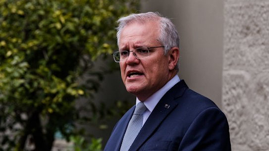 Prime Minister Scott Morrison says the Commonwealth makes the ultimate decisions about who can travel to Australia from overseas, not state premiers.
