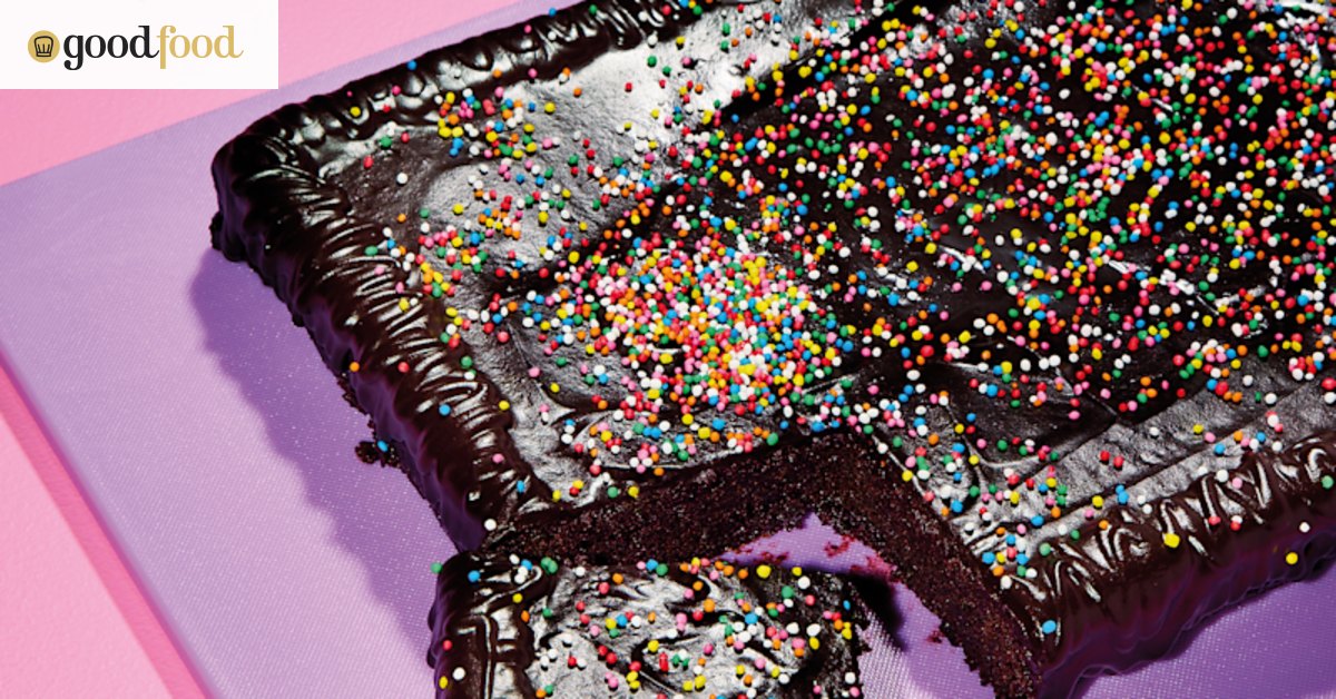 The original ‘dot cake’: How this nostalgic birthday staple leaves viral bakes behind