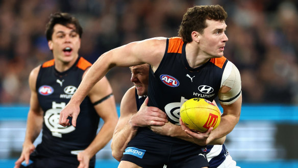 Carlton’s Blake Acres has been ruled out of the Blues’ clash with Port Adelaide due to a footy injury.