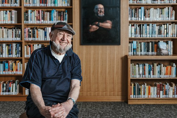 Tom Keneally is a fond user of the State Library of NSW.