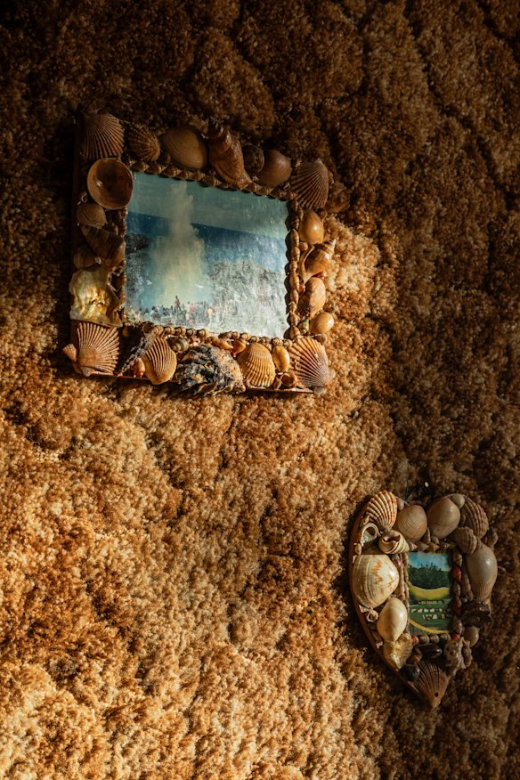 Photo frames adorned with shells were a mainstay of the 70s.