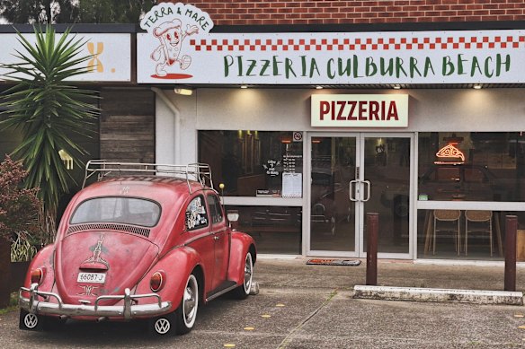 Terra &amp; Mare Pizzeria, Culburra Beach.