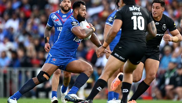 Payne Haas in action for Samoa.