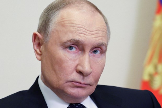 Russia-Ukraine war: Vladimir Putin tells Donald Trump he will not back down
