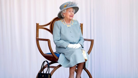 Even at the most formal occasions, such as the Trooping of the Colour to mark her official birthday on June 12, 2021, the Queen brings along a handbag. 
