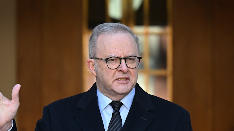 PM’s migration policy kowtows to the right