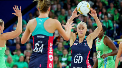 Australian netballer hit by COVID ahead of Commonwealth Games