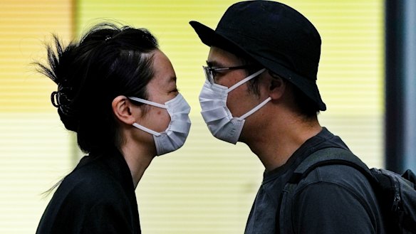 As the number of COVID cases spikes, experts are calling for more government intervention.