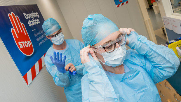 Nurses inside the ICU COVID-19 clinic in at RPA hospital.