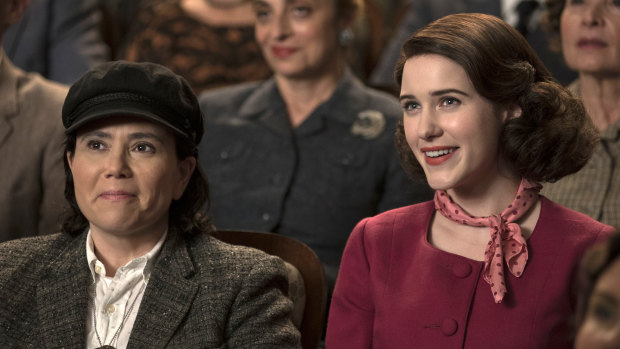 Alex Borstein as Susie Myerson and Rachel Brosnahan as Midge Maisel in <i>The Marvelous Mrs Maisel</i>.