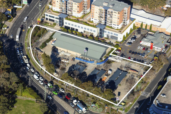 Mark Merhi sold his development site at 366 The Horsley Drive, Fairfield at a substantial loss.