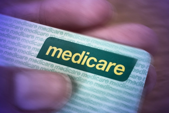 Peter Dutton says he’ll pay for Medicare changes to bulk-billing by dismissing 36,000 public servants.