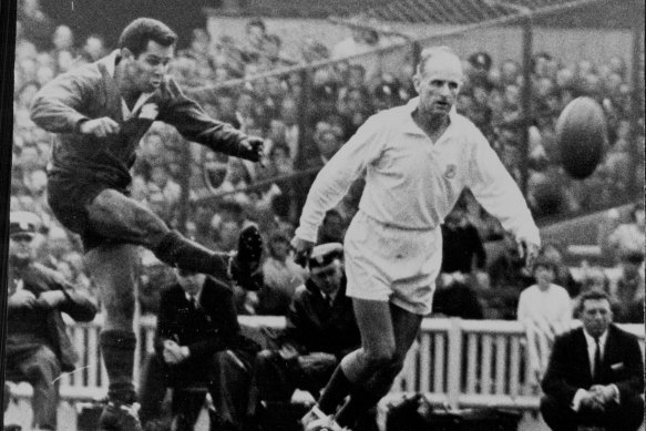 Eric Simms kicking a match-winning goal in 1967.