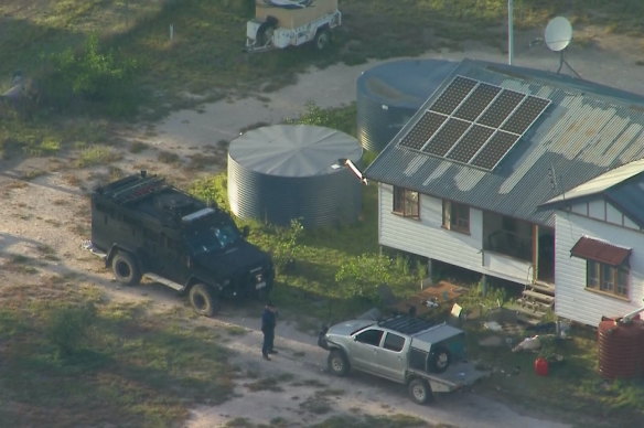 Queensland police killed ‘execution-style’, shooters lit grassfire when officer tried to flee