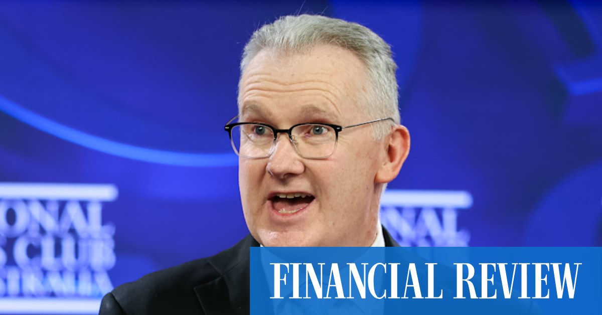 Australian Government Announces Cuts to Working Holiday Visas