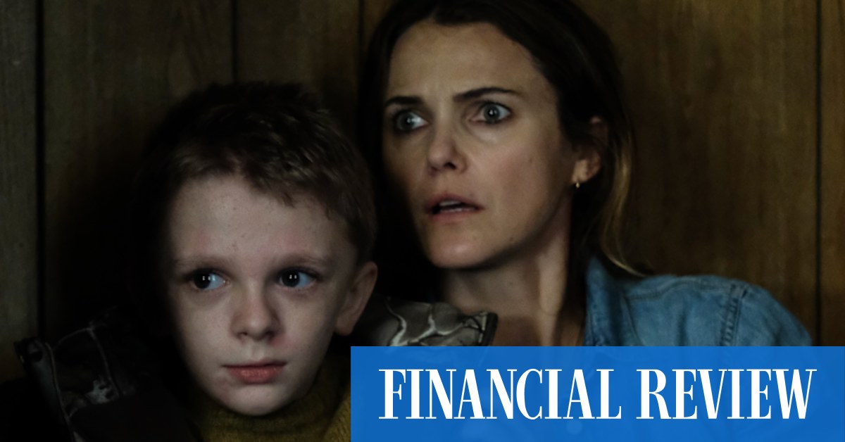 Film review: Guillermo del Toro-produced 'Antlers' is a fresh take on eco-horror - Vimarsana News